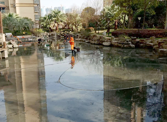 松溪景观池淤泥清理